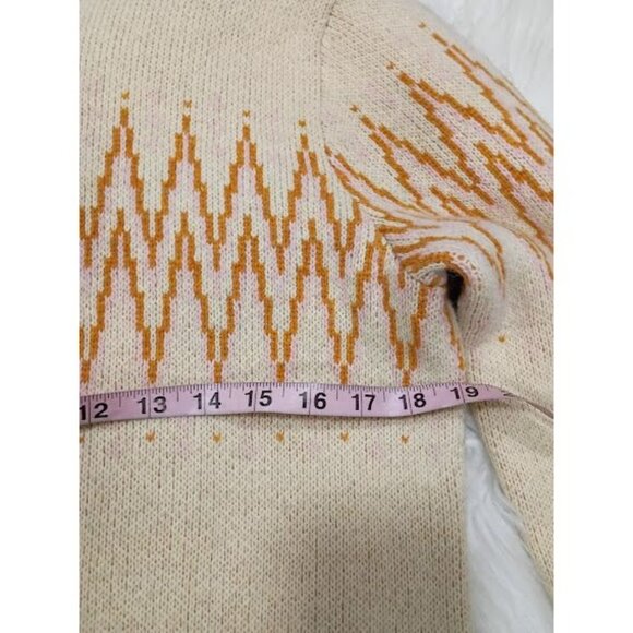 Patagonia Cream Sweater Zigzag Pattern Recycled Wool Blend Size S - Picture 6 of 8